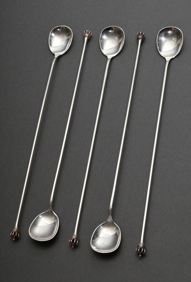 5 Danish cocktail spoons with sculpted crown on the handle and engraved flag of the ‘Reederei Ahren - Image 2 of 5