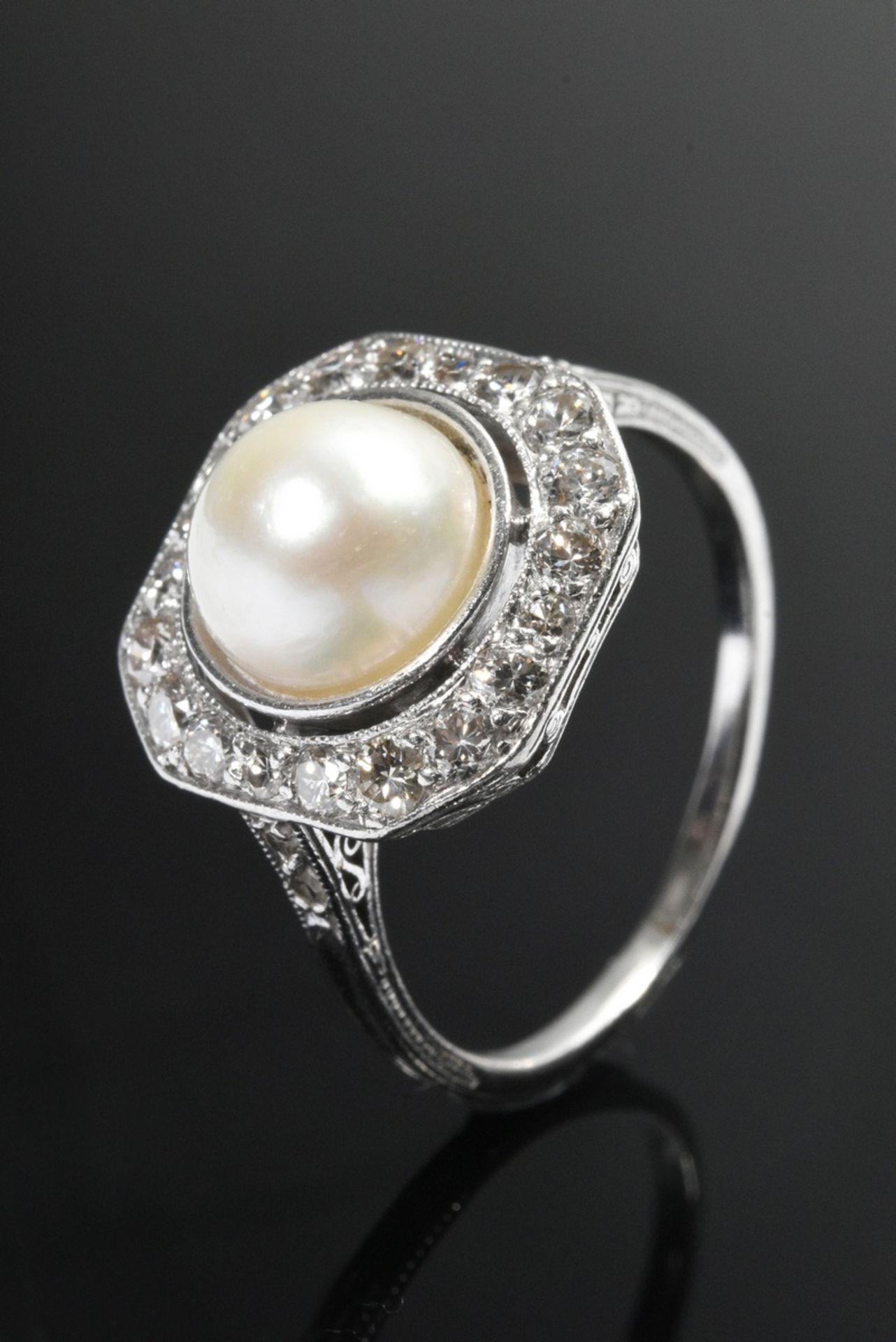 Art Deco platinum ring with cultured pearl in octagonal brilliant-cut diamond bezel and small octag