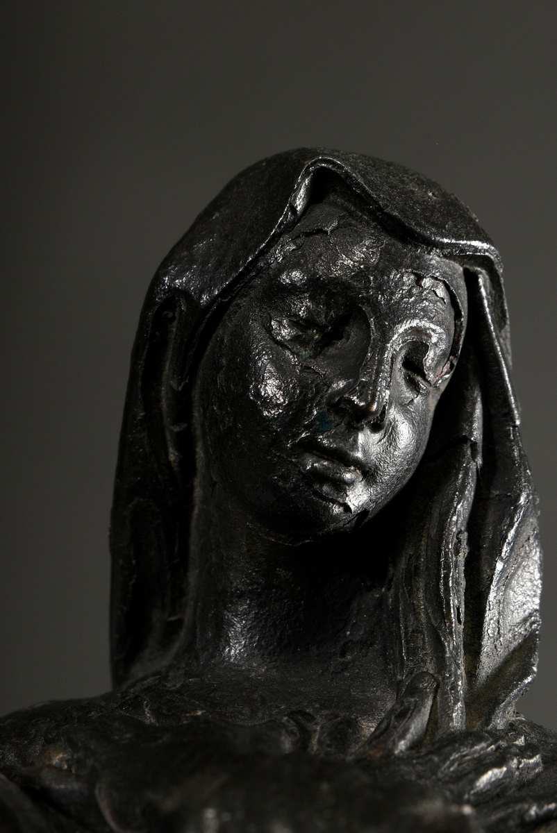 Cast metal "Maria Immaculata" in the Dutch style of the 17th century, h. 31cm, various damages - Image 5 of 11