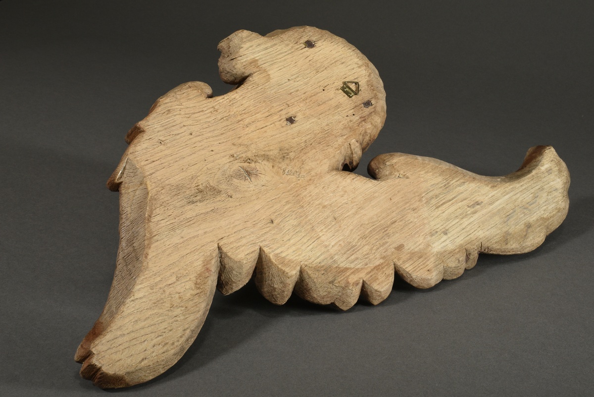 Large angel's head with curved wing carved in bas-relief, unfinished oak, North German 18th century - Image 2 of 6