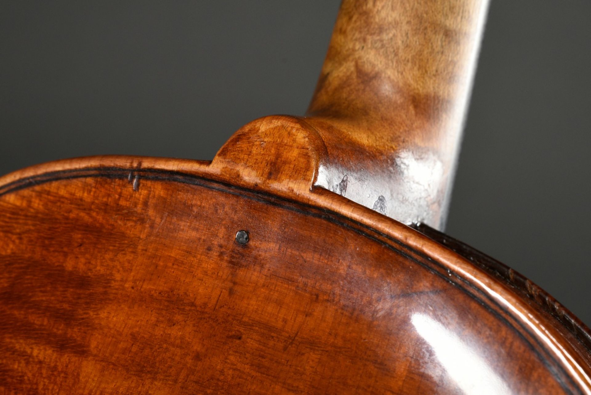 Deutsche Meister Geige, Sachsen Ende 18. Jh., wohl Pfretzschner oder Umkreis, ohne Zettel, einteili - Bild 9 aus 17