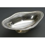 Oval candy basket with geometric lattice opening and grooved rim, Sheffield 1930, MZ: James Deakin 