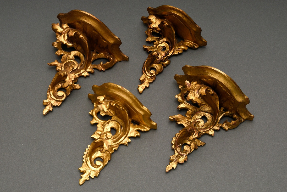 4 Various gilded wall brackets in Baroque style, Florence around 1900/1920, carved wood, h. 13.7-15