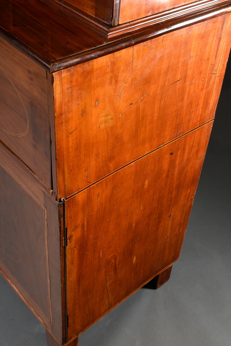 Top-mounted chest of drawers in austere façon with pointed arch bracing over green glass, upper dra - Image 11 of 13