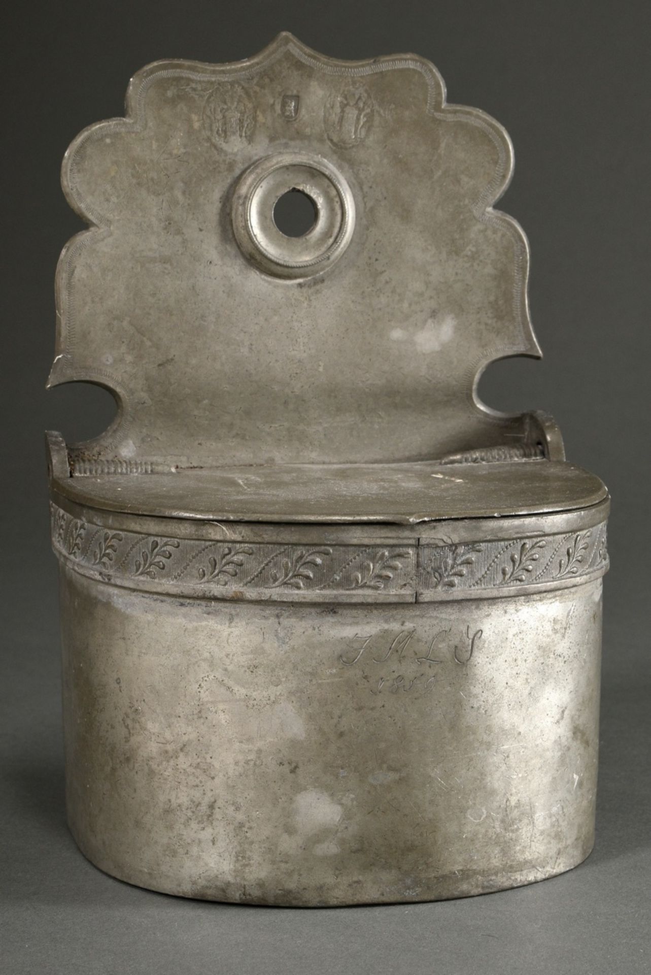 Pewter salt cellar with embossed floral frieze, engraved ‘JMLS 1859’ on the front, town mark probab