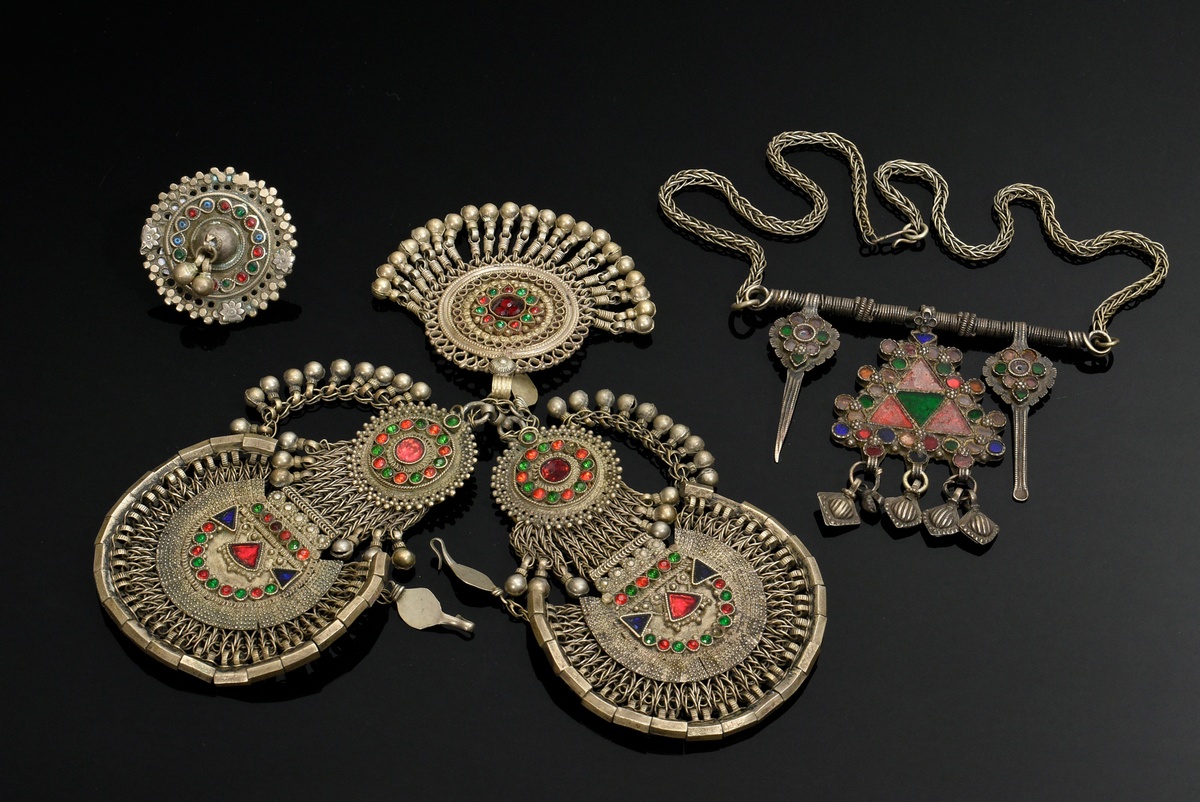 3 Various pieces of Afghan headdress, ring and necklace with colorful stones and bells, l. 28/27/Ø5