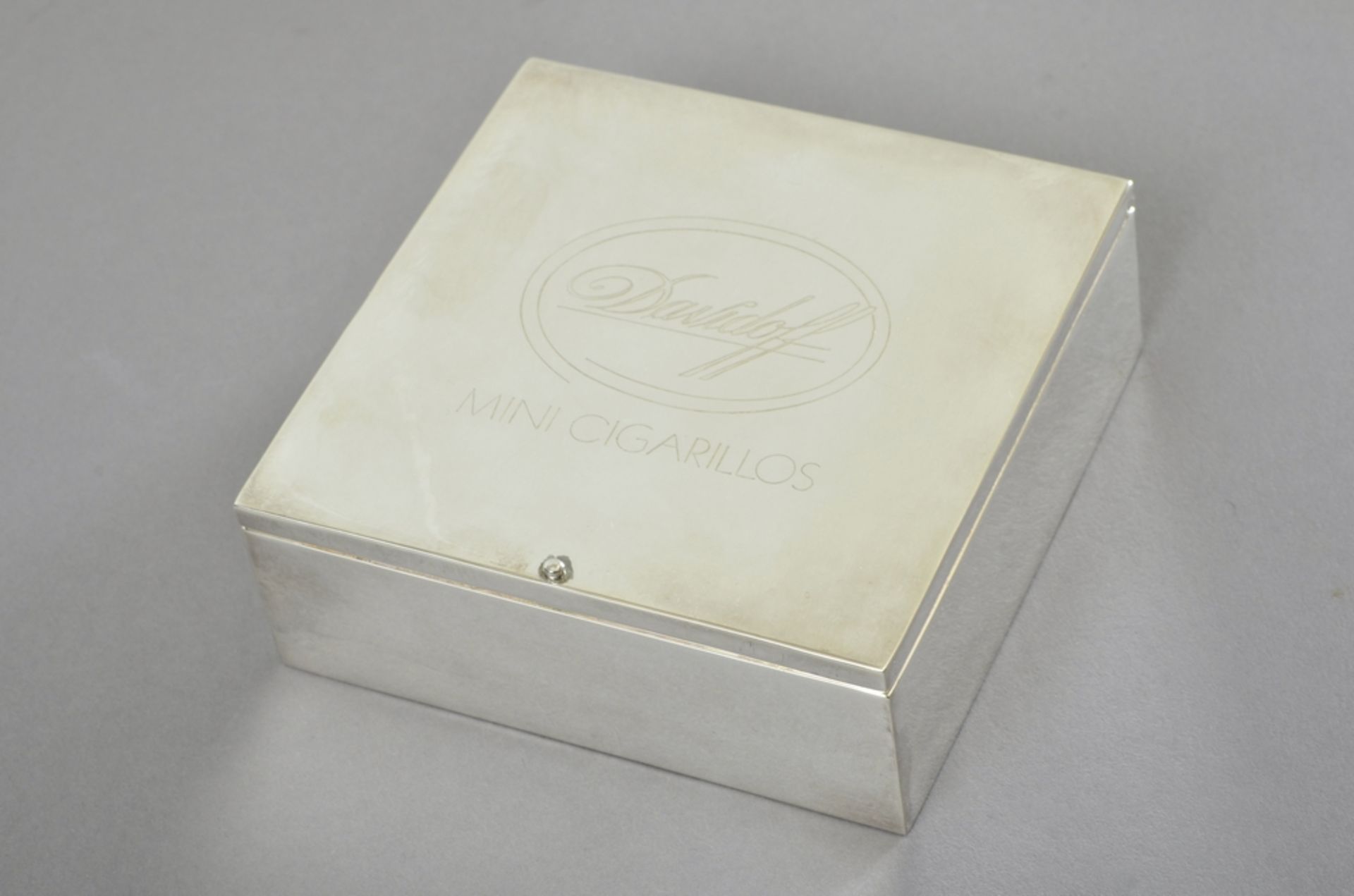 Eckige Zigarillo Box mit graviertem Deckel "Davidoff Mini Cigarillos", Handarbeit, Silber 999, 411g