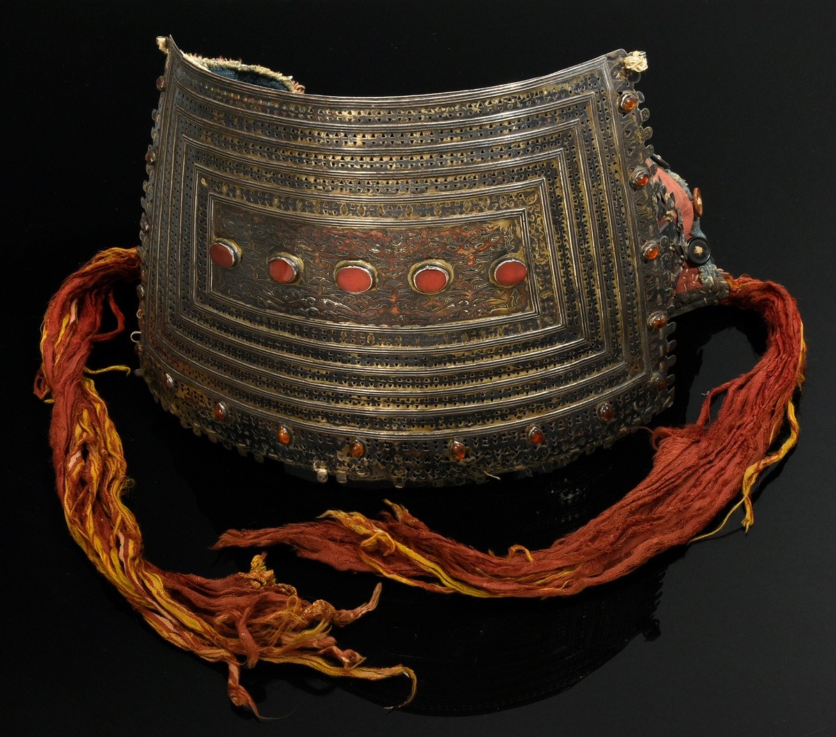 Large Tekke Turkmen hood ornament "Egme" made of vegetal fire-gilded, open-worked silver sheet, the - Image 2 of 5