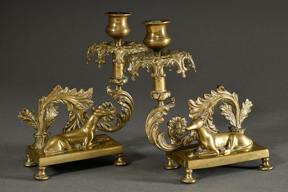 Pair of historicism yellow cast iron candlesticks with sculptural figures ‘Lying greyhounds’ and ve - Image 2 of 7