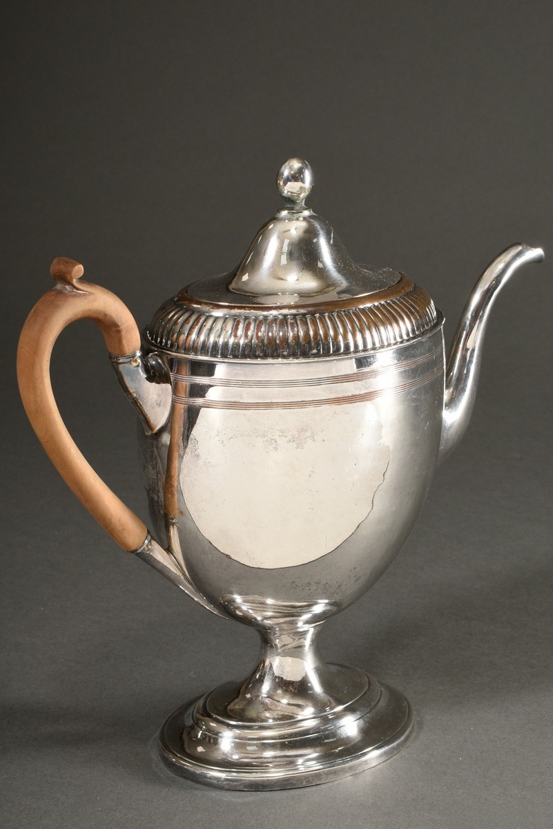 Oval silver-plated coffee pot with grooved shoulder and striped frieze on a high foot with light br - Image 2 of 6