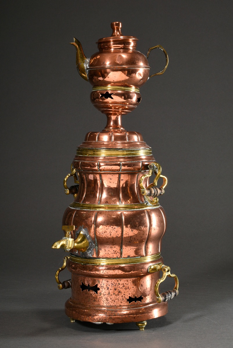 Copper samovar with multi-tiered body and movable brass handles with turned wooden handles, round b