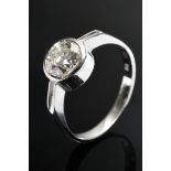 Elegant white gold 585 ring with brilliant-cut diamond solitaire (approx. 1.30ct/ VVSI-VSI/TCR), 2.