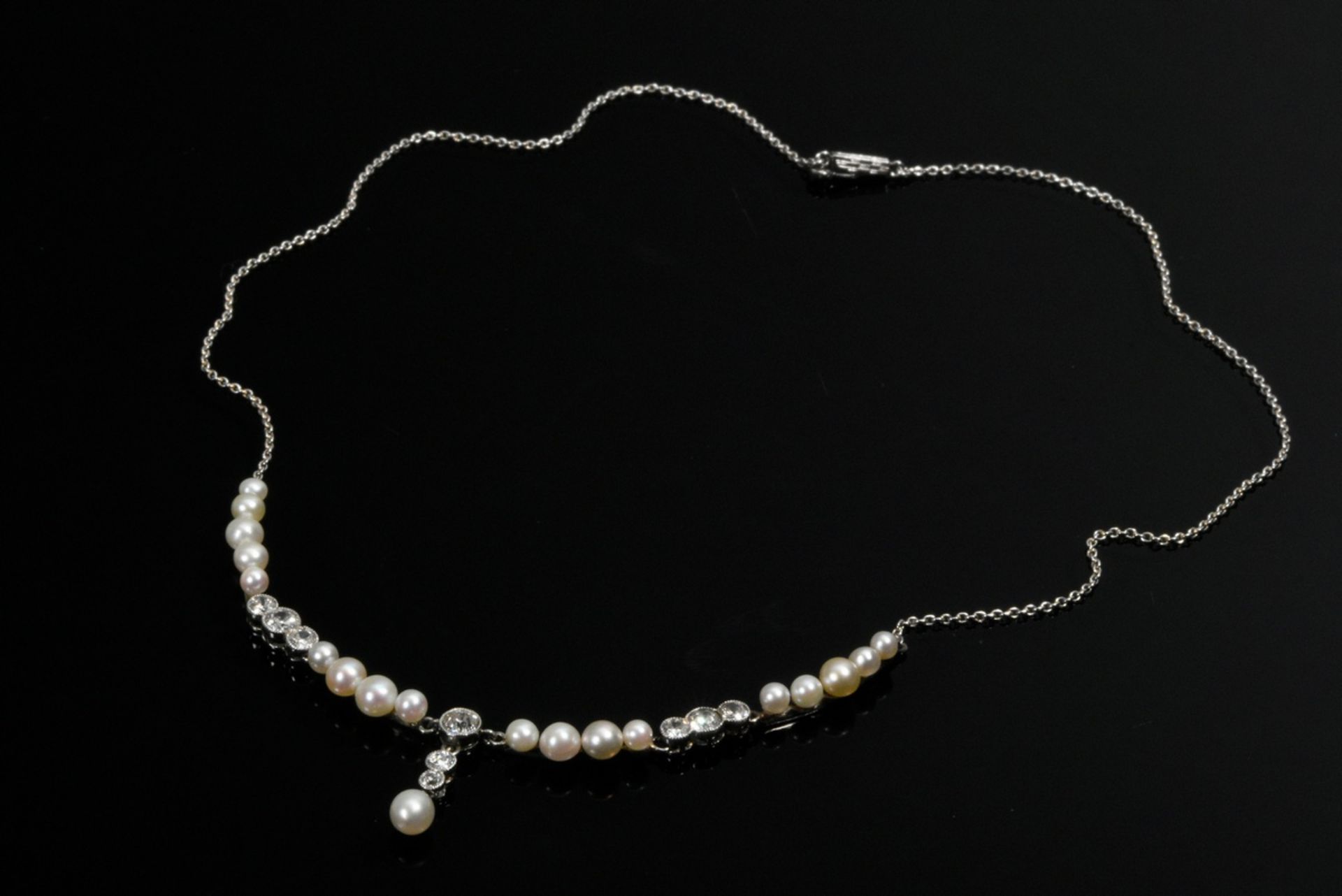 Delicate Art Deco platinum necklace with natural pearls and old-cut diamonds (total approx. 1.00ct/ - Image 2 of 2
