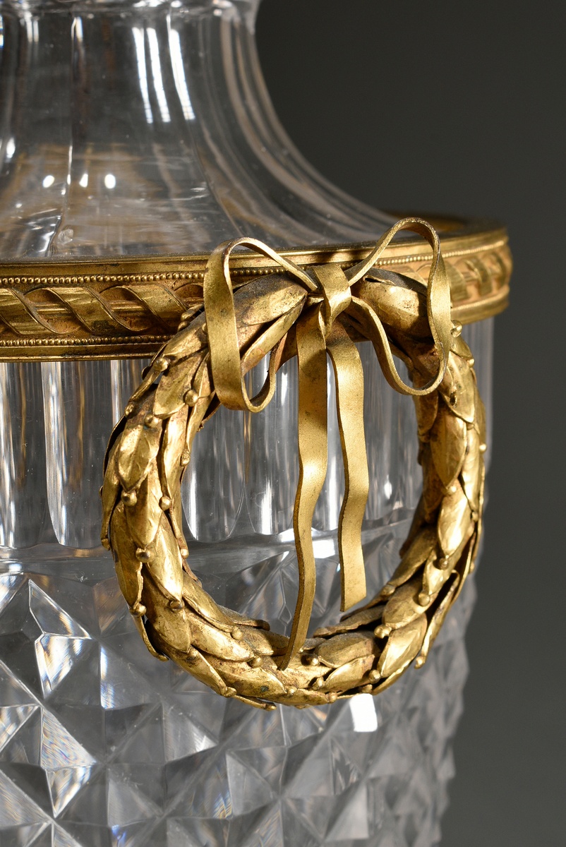 Classic crystal vase in stone cut with fire-gilt mounts and laurel wreath handles in Louis XVI styl - Image 2 of 5