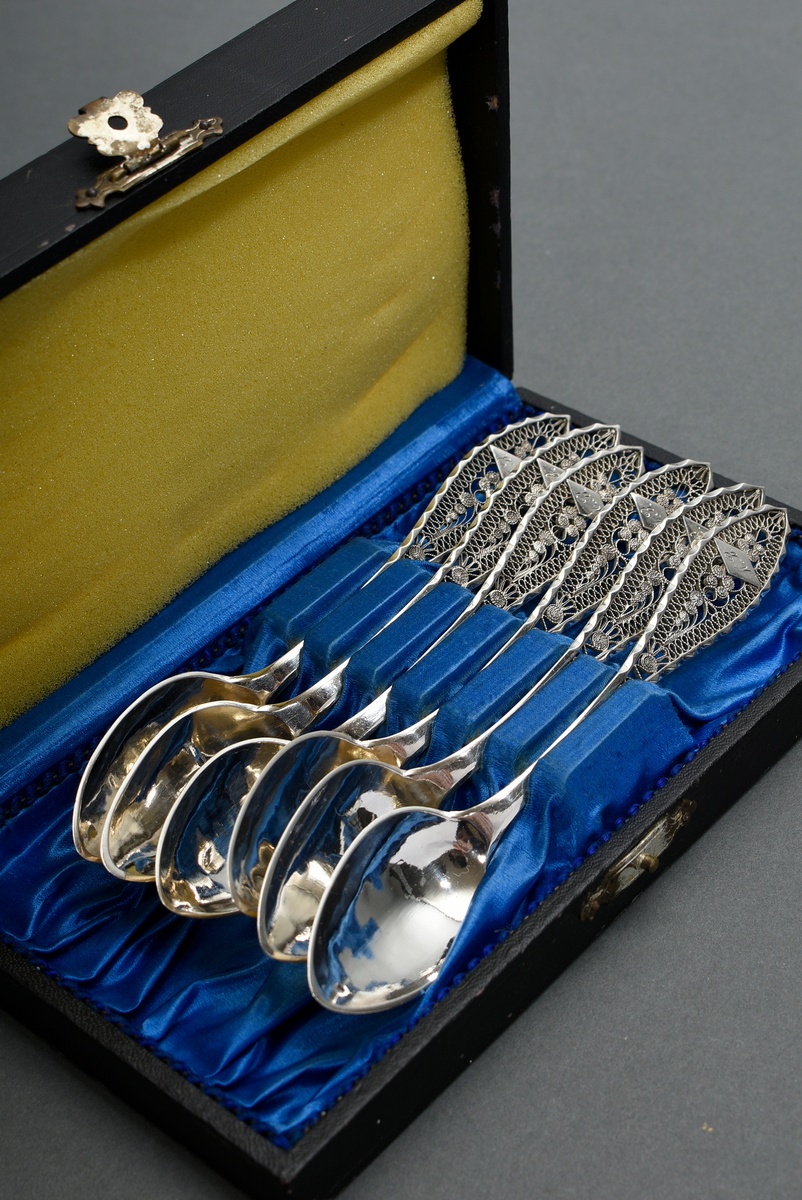 13 pieces filigree cutlery in Empire form with applied diamond cartouche and monogram ‘M.B.’, silve - Image 9 of 9