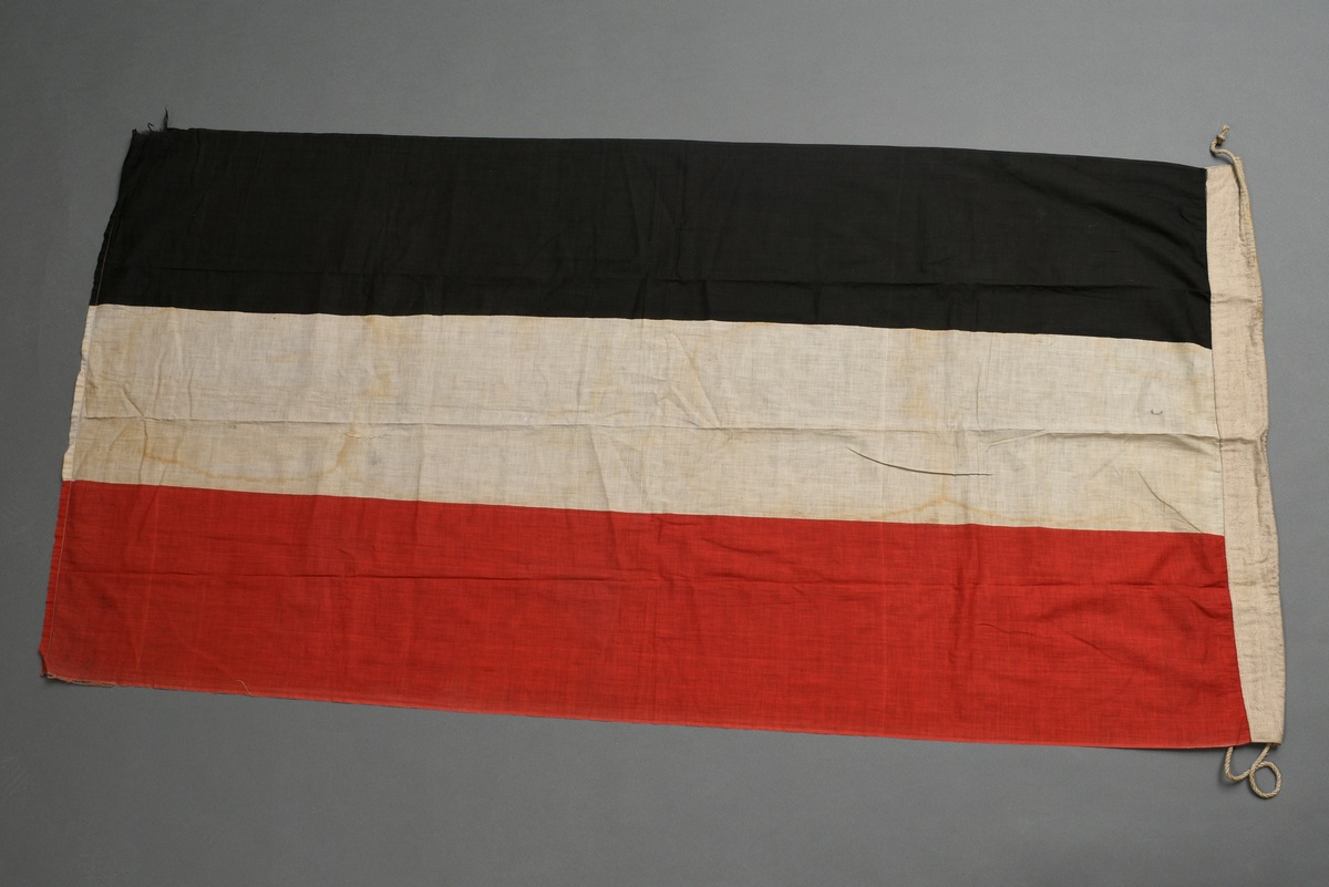 2 Diverse Flaggen: "Nationalflagge des Deutschen Reichs in der Kaiserzeit 1871-1918" sog. Reichsfla - Bild 7 aus 12