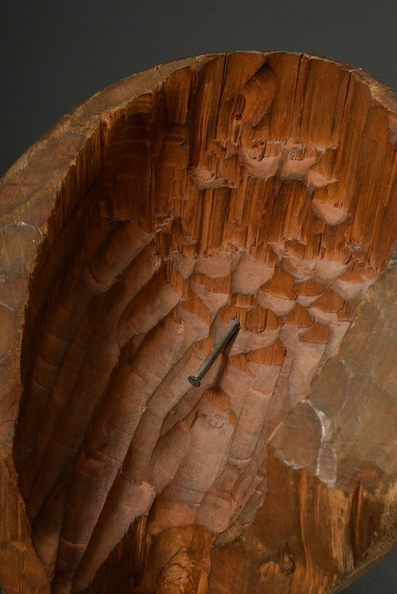 Großer geschnitzter Kopf „Alte Frau“, Holz mit Resten von farbiger Fassung, um 1920, 28x20x18cm, le - Bild 7 aus 7