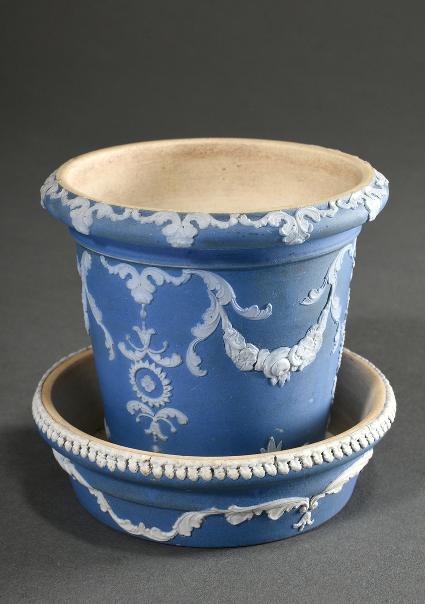 Small jasperware flower cachepot and saucer with delicate applied bisque porcelain reliefs in Wedgw