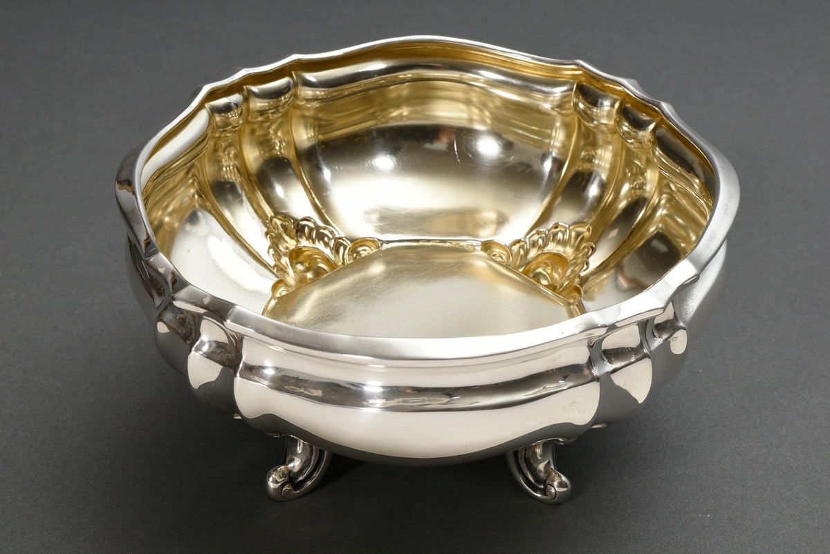 Pastry bowl with cambered body and straight lines on 4 ornamental feet, Otto Wolter, Schwäbisch Gmü