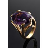 Yellow gold 750 ring with faceted amethyst (approx. 10ct), 10g, size 52.5