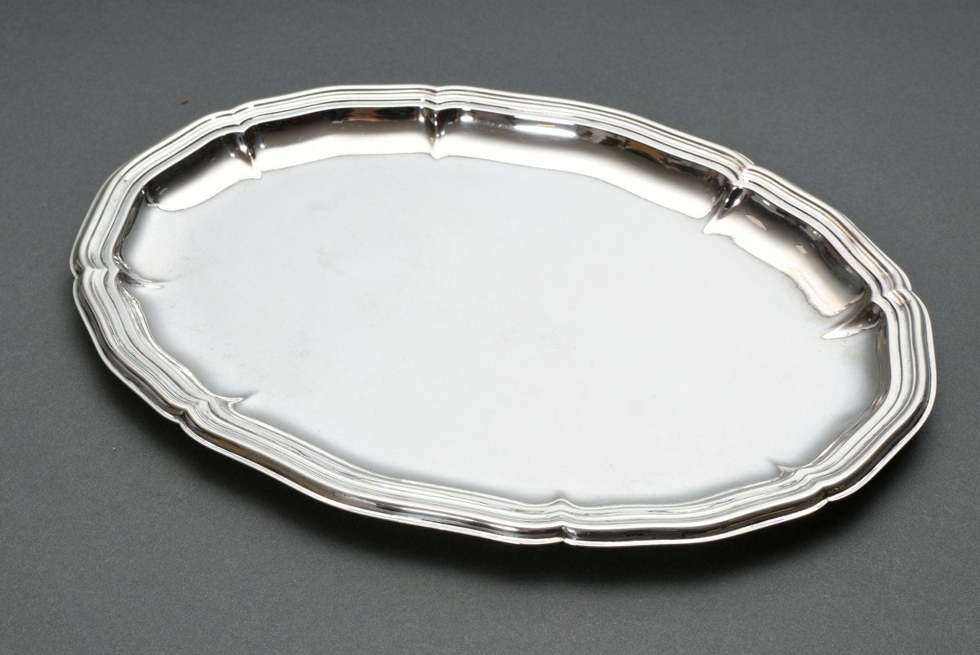 Ovales Tablett mit Chippendale Rand, Silber 835, 202g, 25x18,5cm, Gebrauchspuren