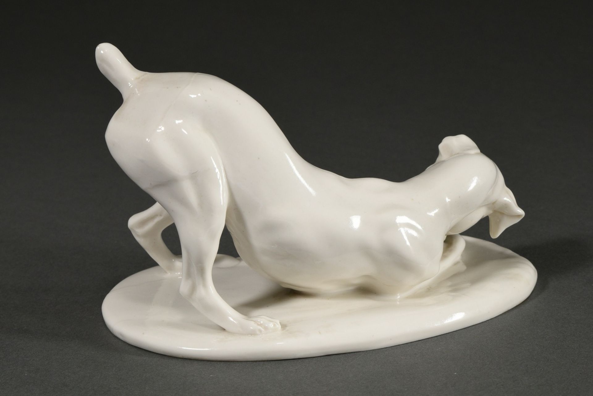 Nymphenburg figurine "Young Fox Terrier" 1913, designed by Theodor Kärner, 10x15.5x9.5cm - Image 2 of 4