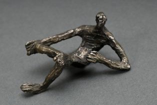 Reuter, Erich Fritz (1911-1997) "Lesender Jüngling", monogr., Silber 925, 57g, 3x6x4cm