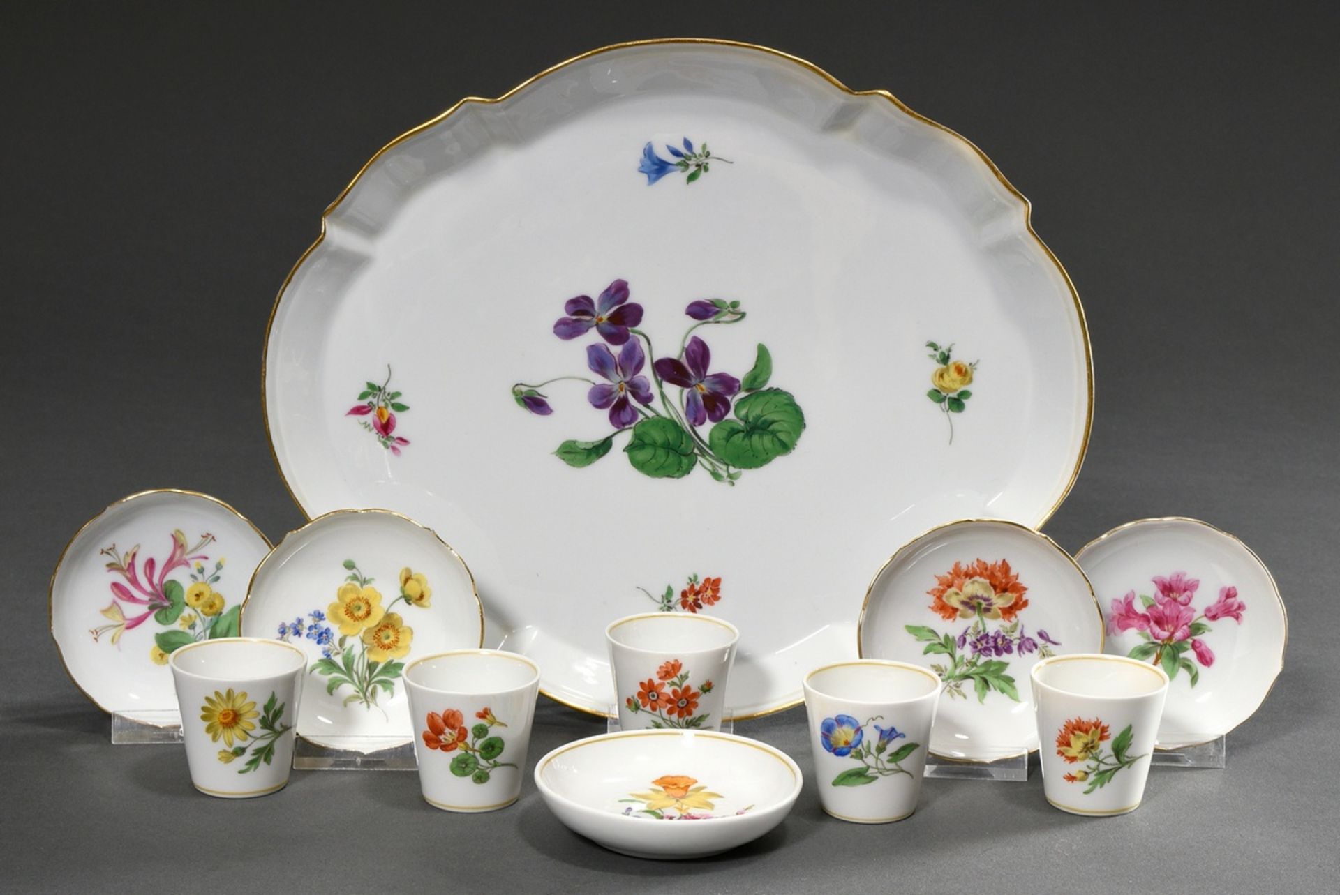 11 Various pieces Meissen "German Flower" with gold staffage and yellow rim (war painting), 1924-19