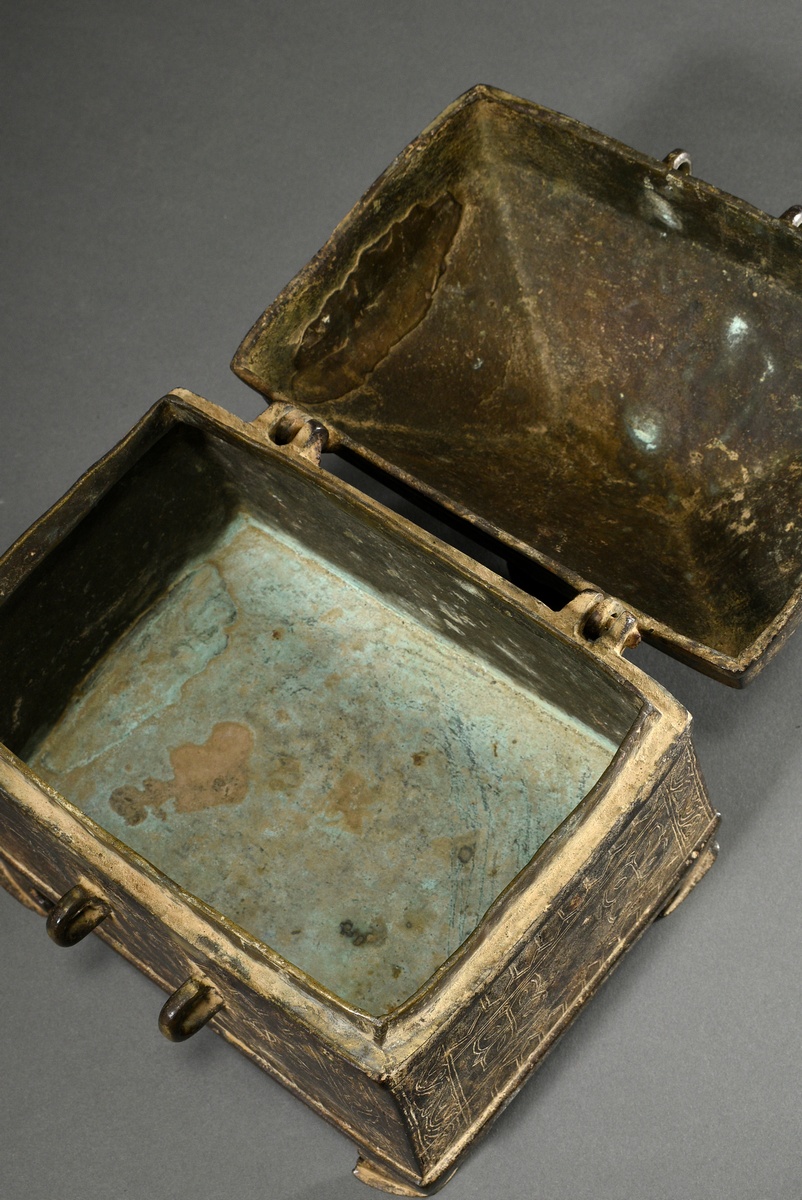 Indo-Persian bronze casket with rectangular body and roof-shaped lid and engravings "tendrils and b - Image 7 of 13