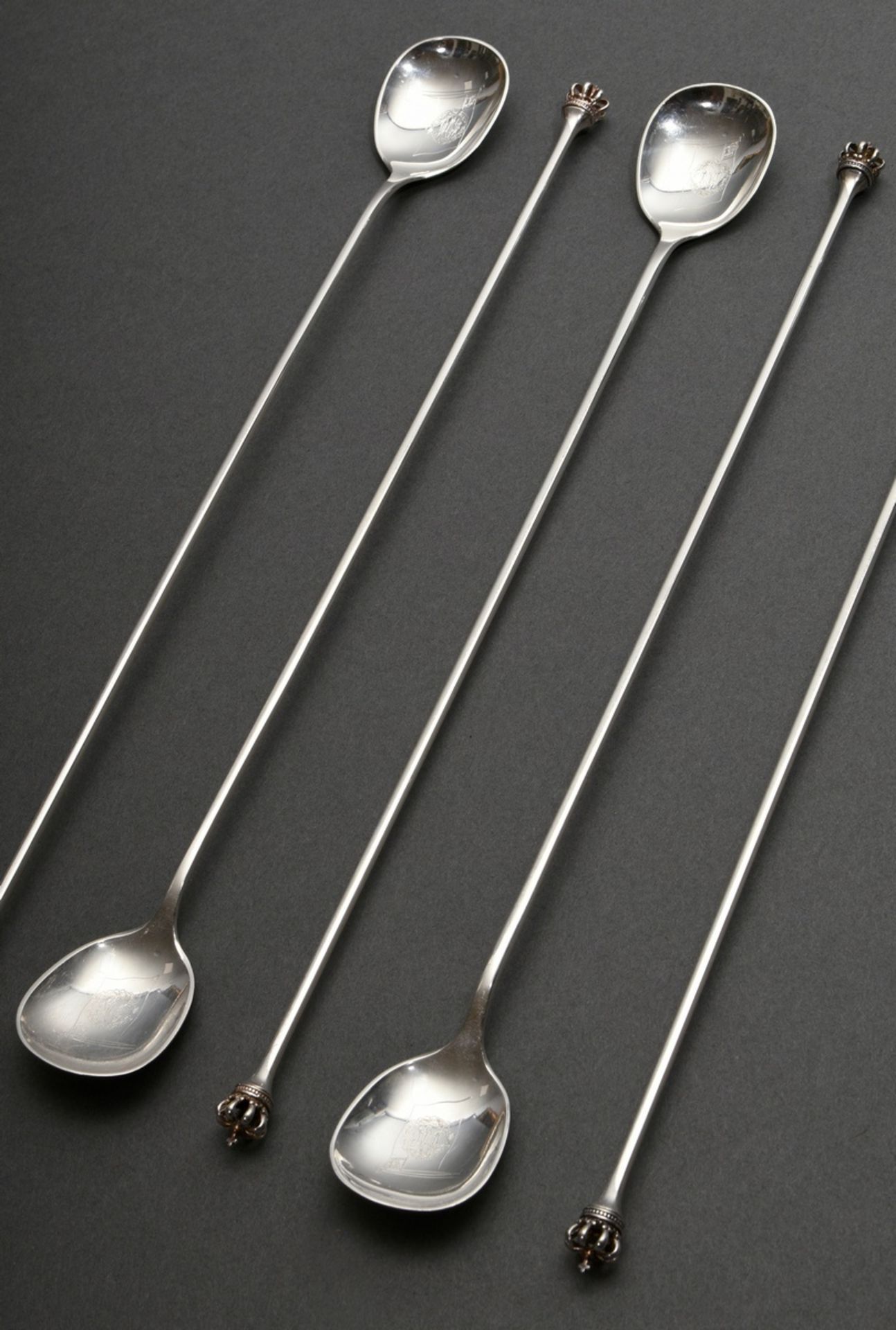 5 Danish cocktail spoons with sculpted crown on the handle and engraved flag of the ‘Reederei Ahren