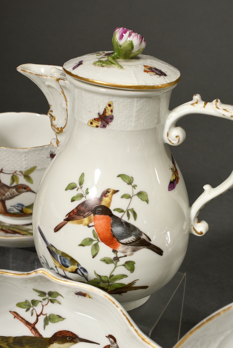 21 Pieces Meissen service with polychrome "Bird and Insects" painting on Ozier relief, c. 1750, con - Image 8 of 27