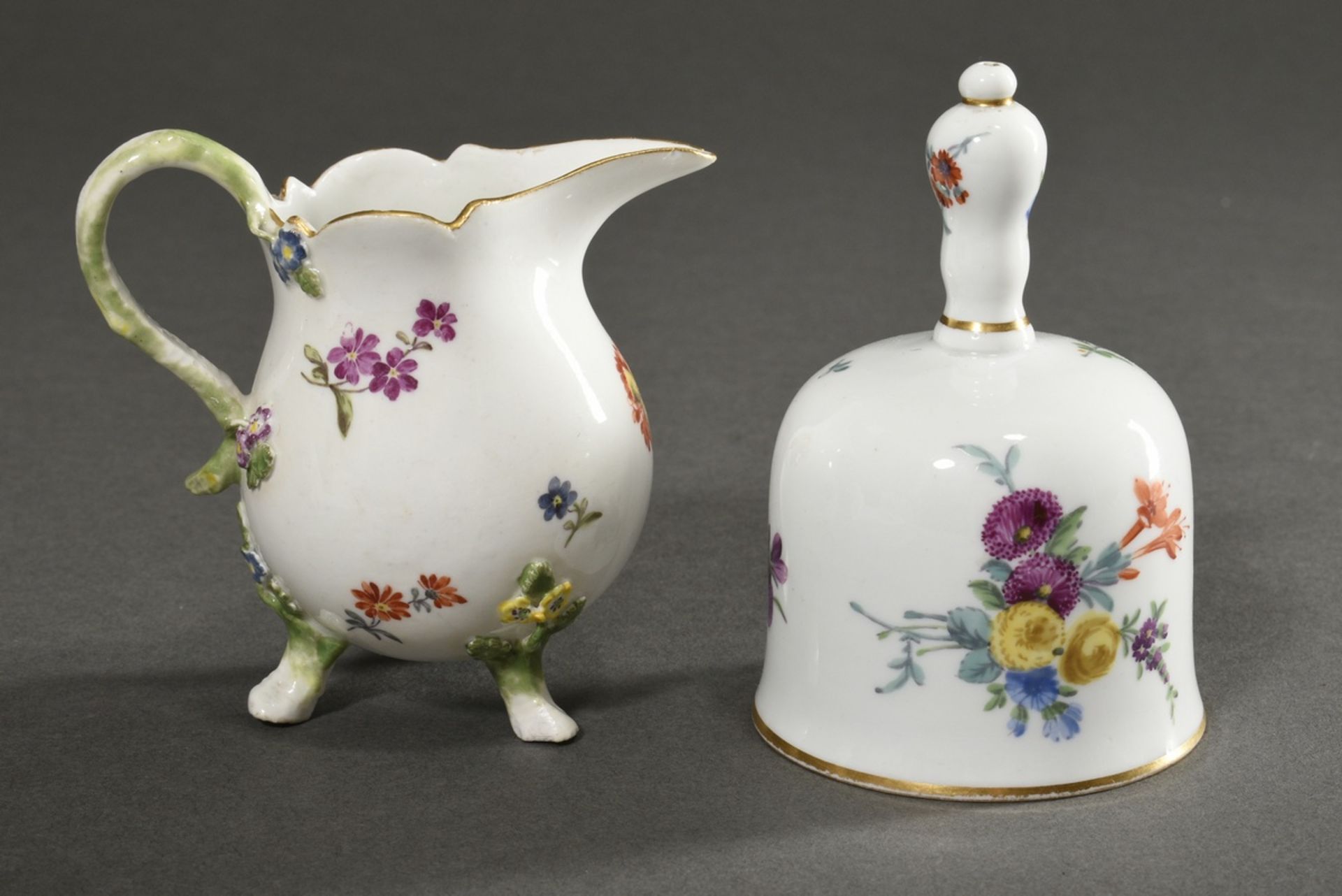 4 Pieces Meissen with polychrome "woodcut flowers" painting, 18th c.: 2 leaf bowls (12x9cm, 1x rest - Image 3 of 7