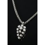 2 Pieces of elegant white gold 585 jewelry: diamond pendant (approx. 0.90ct/VSI/W, 2.5x1.2cm) on fo