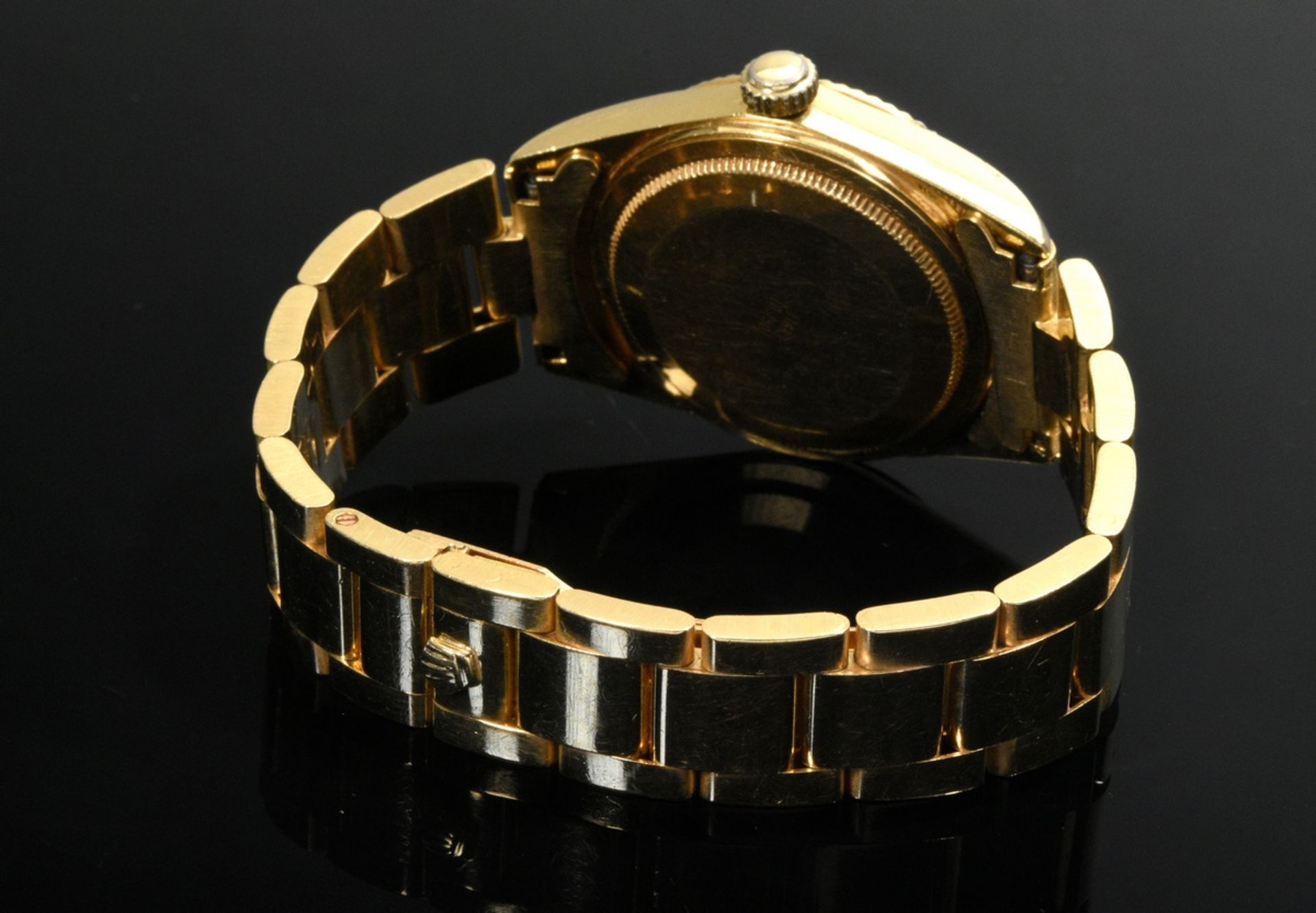Yellow gold 750 Geneve wristwatch, automatic, line indices and Roman numerals, large second, day of - Image 2 of 6