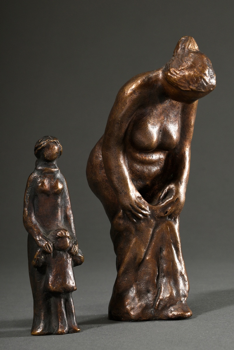 2 Maetzel, Monika (1917-2010) Figures "Female Nude Dressing" and "Mother and Child" 1979, patinated