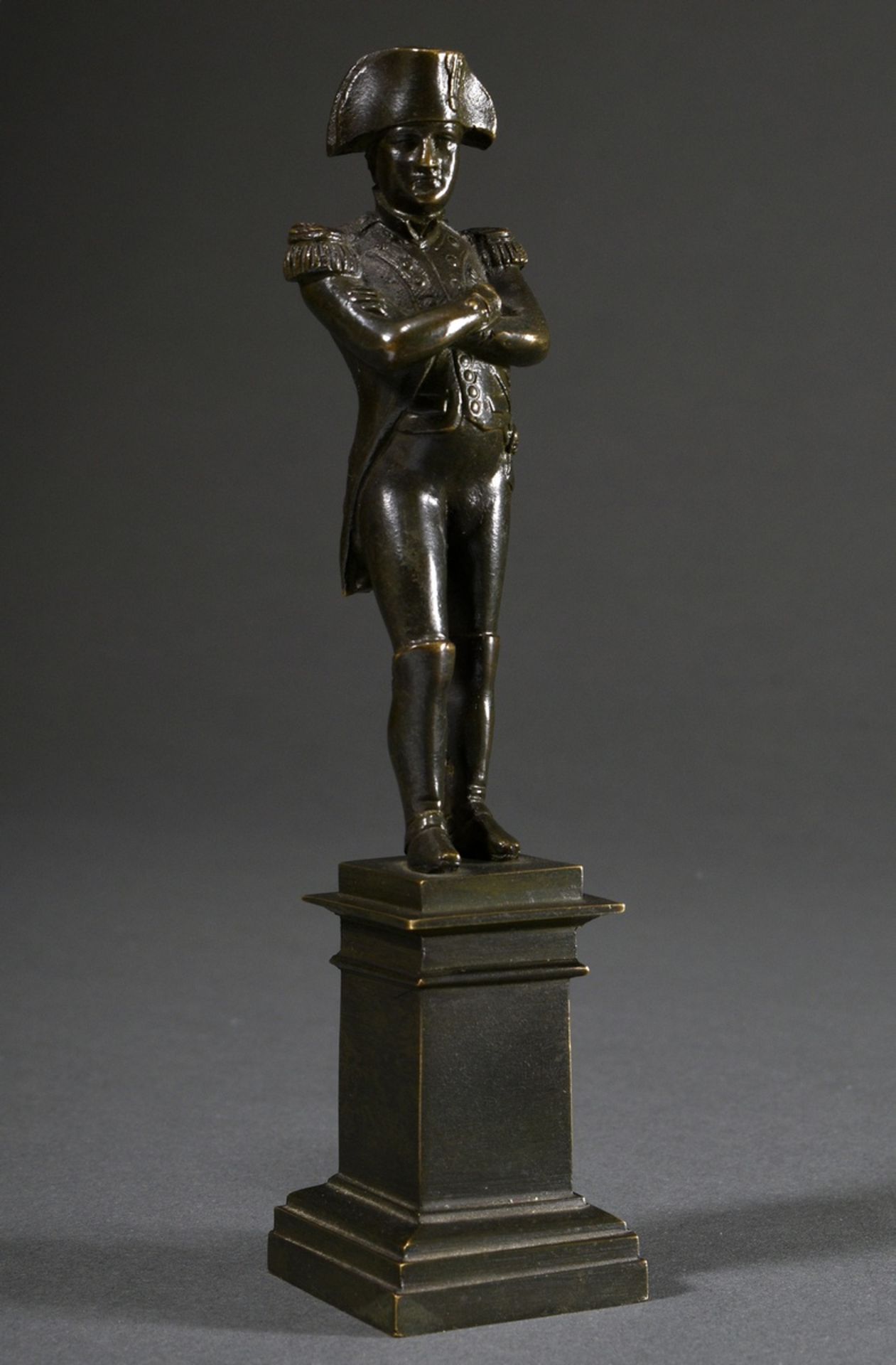 Bronze "Napoleon Bonaparte" on square pedestal, 19th c., patinated, h. 17cm (with base)