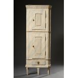 Small corner cupboard in classicist style with bevelled pilaster strips, calf's tooth moulding and 