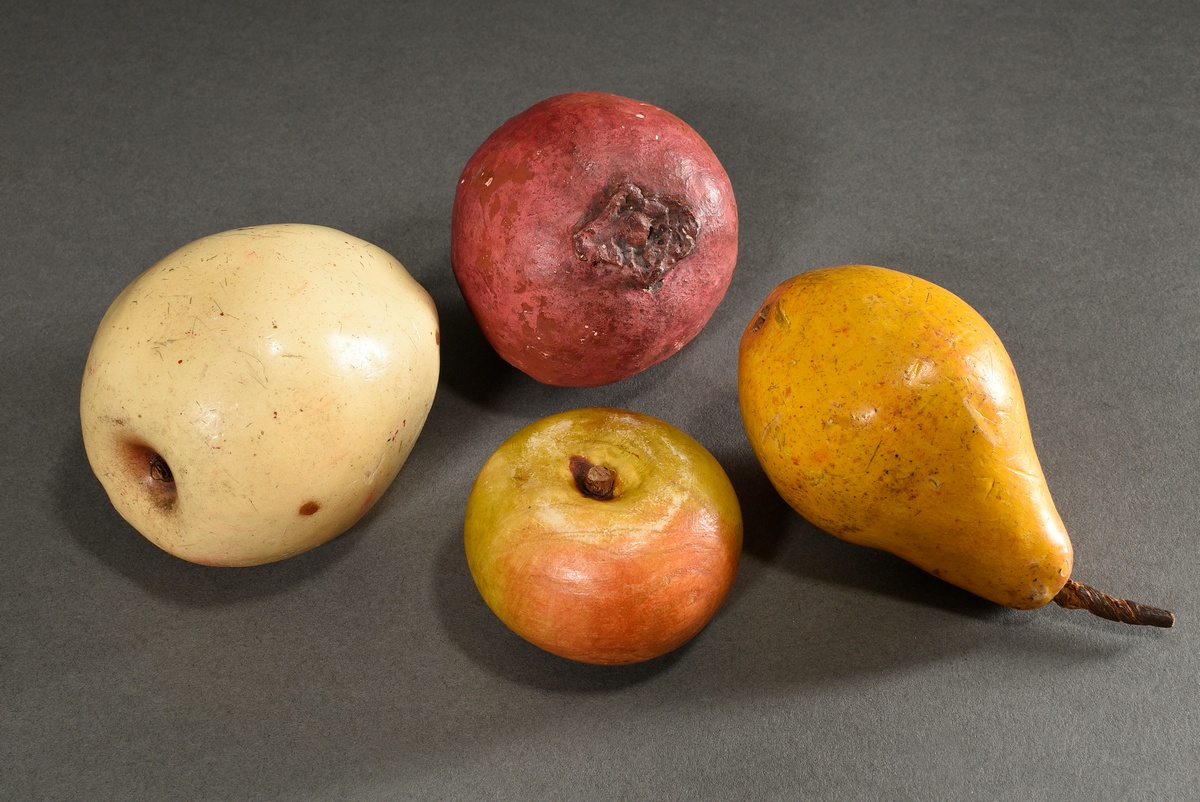 4 Various pieces of naturalistic decorative fruit made of different materials (alabaster, wax, cera - Image 2 of 6