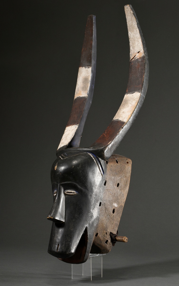 Guro buffalo mask, "Glo" or "Zewe" mask, West Africa/ Ivory Coast, 1st half 20th c., wood, traces o - Image 3 of 14