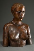 Augustin, Edgar (1936-1996) „Weibliche Büste“ 1971, verso sign./dat., Bronze bräunlich patiniert, G