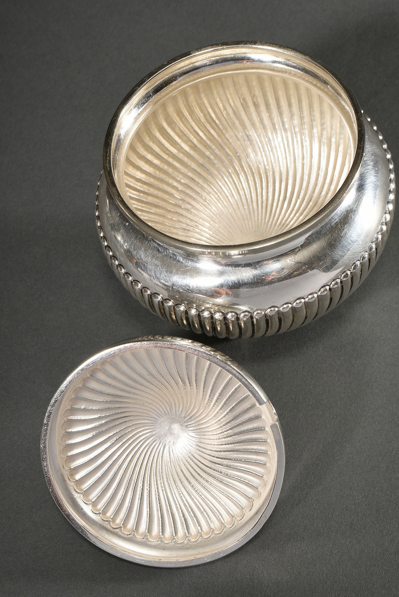 Zuckertopf auf 4 Blattfüßchen mit plastischem "Zapfen" Knauf und Rillendekor, Portugal, Silber, 279 - Bild 3 aus 4