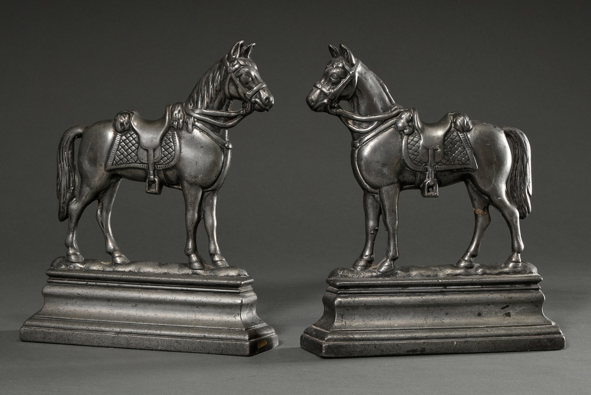 Pair of cast metal doorstops ‘Bridled and saddled horses’, R.No 55341, England around 1890, 32.5x25 - Image 3 of 6