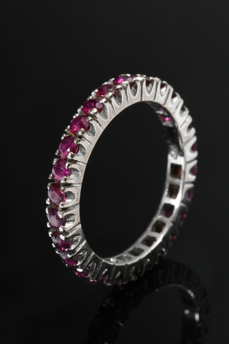 White gold 585 memory ring with rubies (together approx. 1.30ct), 3.2g, size 55