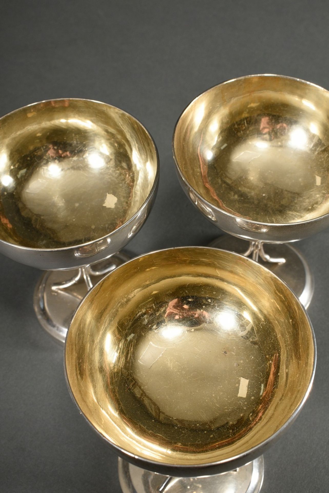 3 Chinesische Pokale auf dreibeinigem Bambus Trompe l'oiel Fuß, MZ: Wang Hing, Silber innen vergold - Bild 2 aus 4