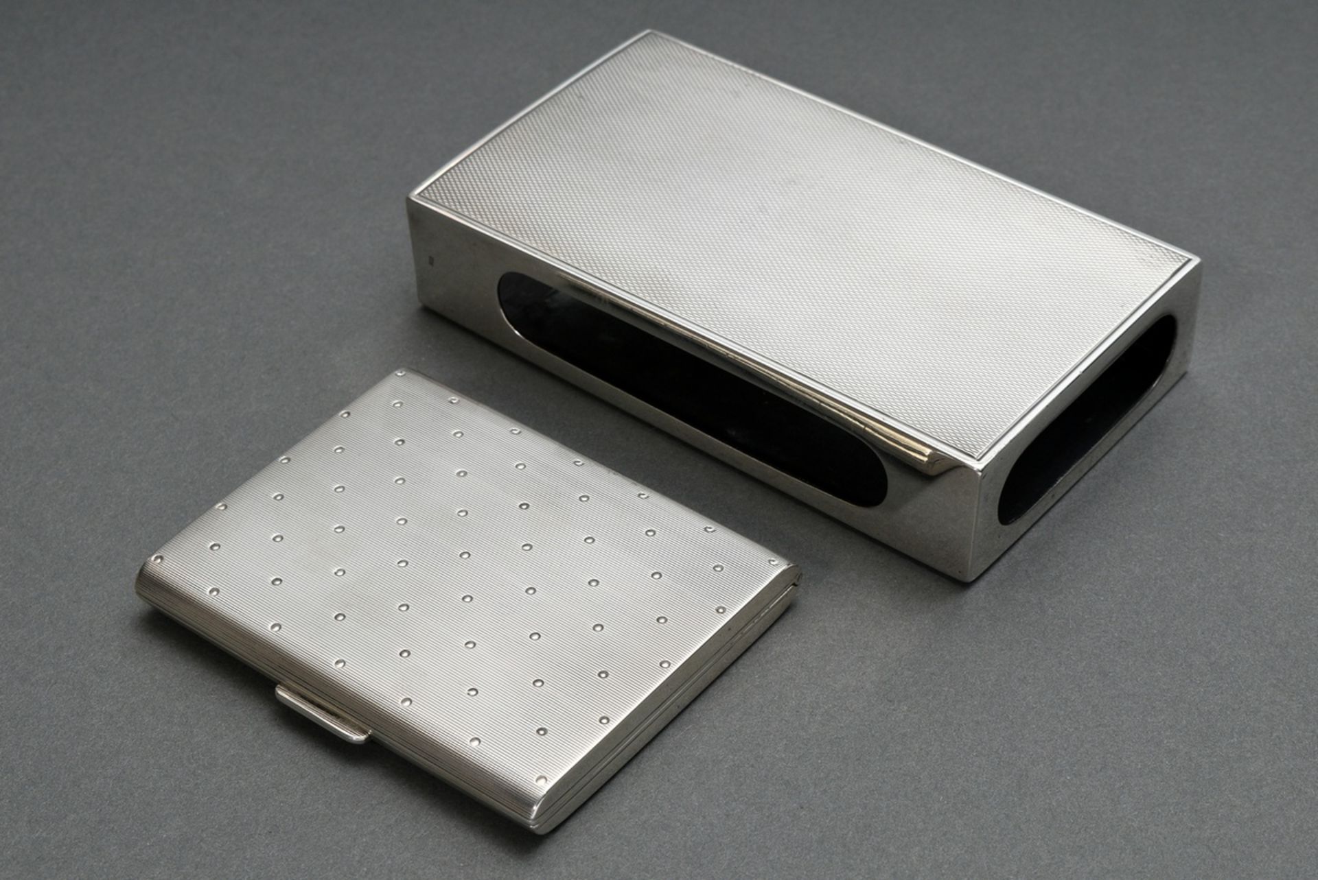 2 Miscellaneous pieces, guilloché matchbox cover (8x7cm) and cigarette case (11.5x7cm), mark: Franz