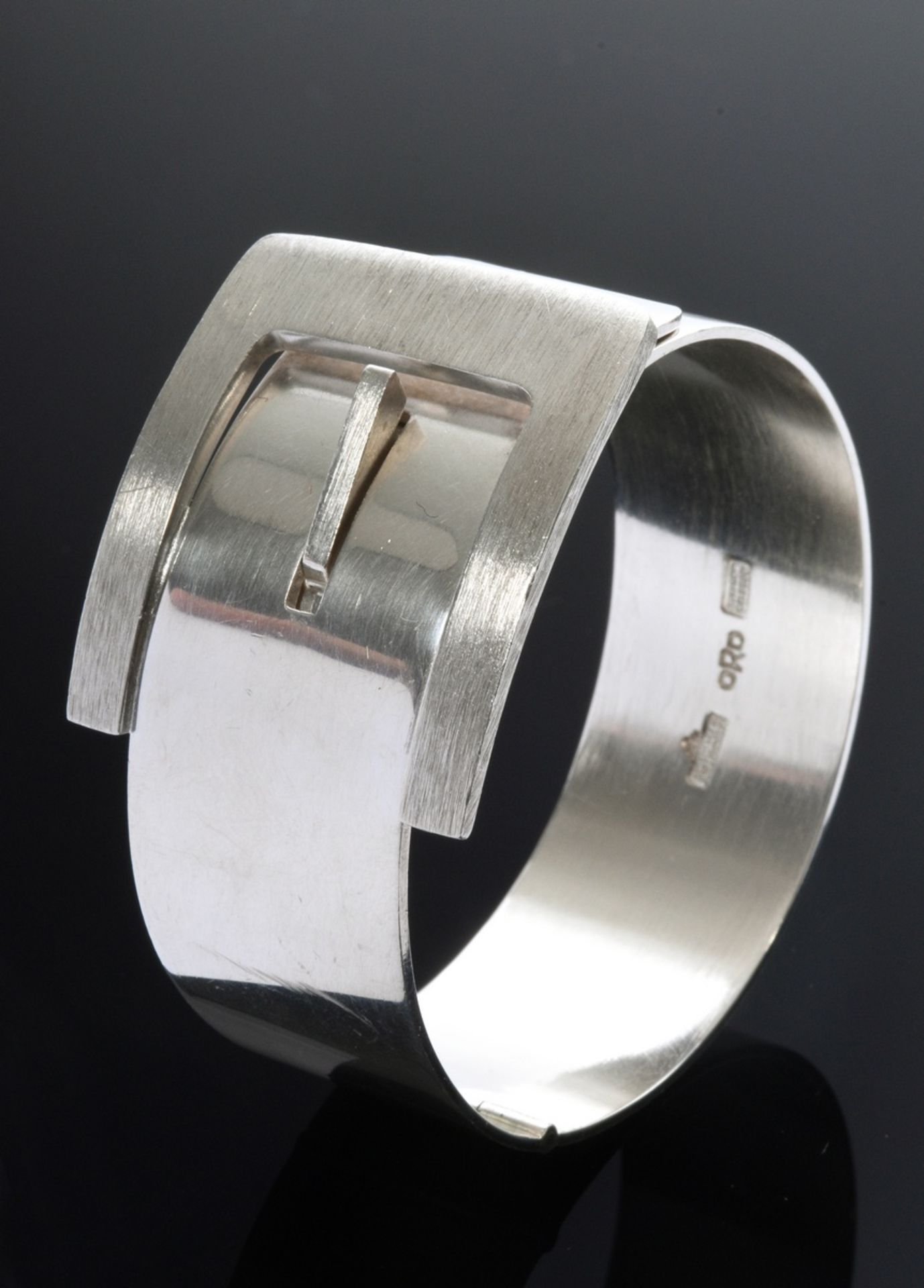 Danish silver 925 bangle in belt form with hinged clasp, mark: Anton Michelsen, marked: Oro, Ø 6cm,