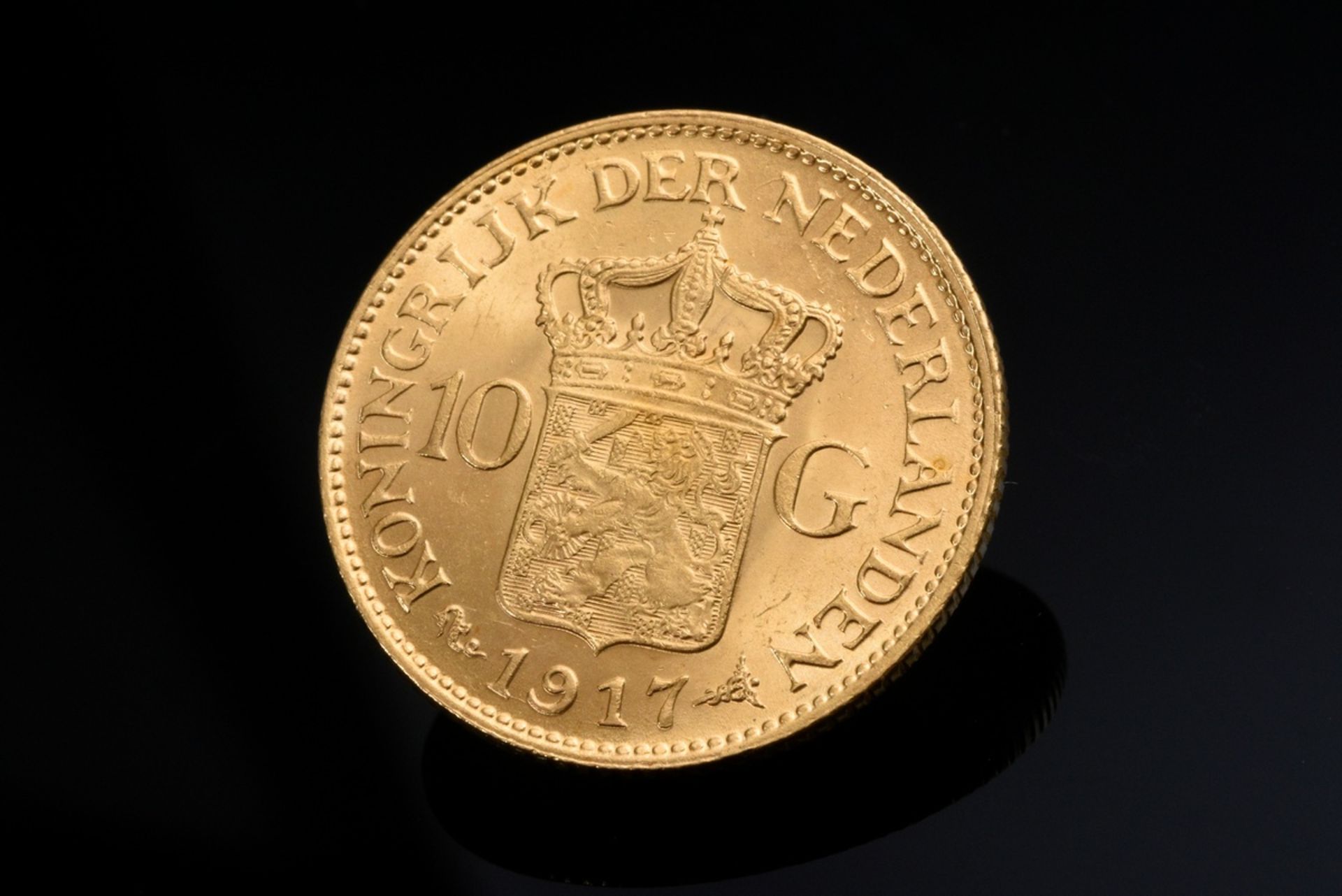 2 Diverse Münzen: 1 Gelbgold 900 „10 Gulden Münze Königin Wilhelmina, Niederlande, 1917“ (6,72g, Ø  - Bild 3 aus 5