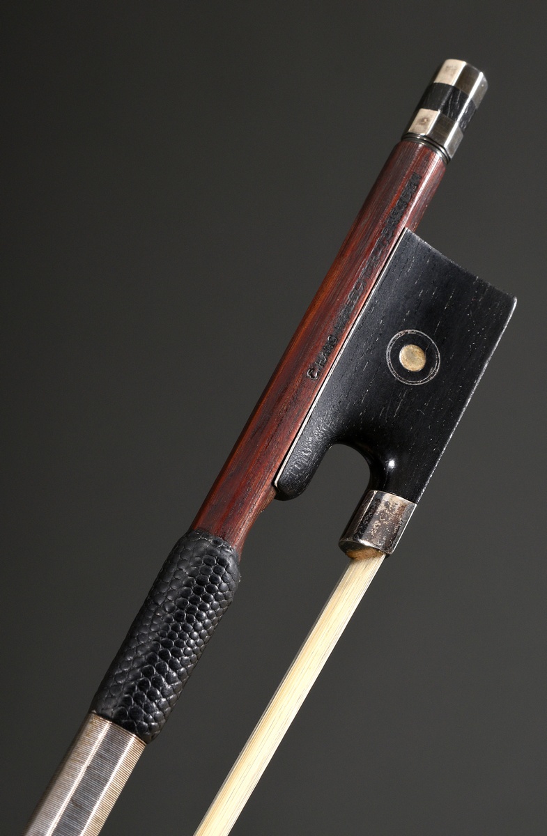 Master violin bow, Saxony 20th century, branded "C. Hans Karl Schmidt Dresden", octagonal pernambuc