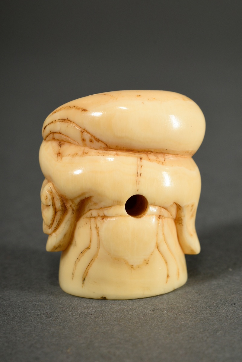 Netsuke ‘Hotei with sack on shoulder’, whale tooth hollowed out inside, 1 Himotoshi, early 20th c., - Image 2 of 4