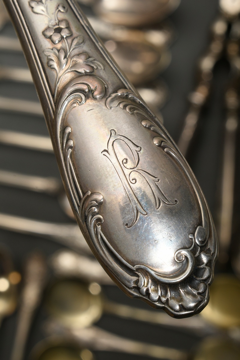 195 Pieces Neo-Rococo cutlery with rocailles and alloy monogram ‘RJH’, silver 800, 8420g (o. knives - Image 11 of 21